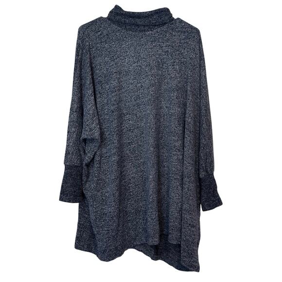 NWT Simple Suzanne Betro Button Detail Turtleneck Cape Tunic Size L Soft Casual - Picture 2 of 8